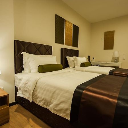Aman Hills Hotel Kampong Timbunan Eksteriør bilde